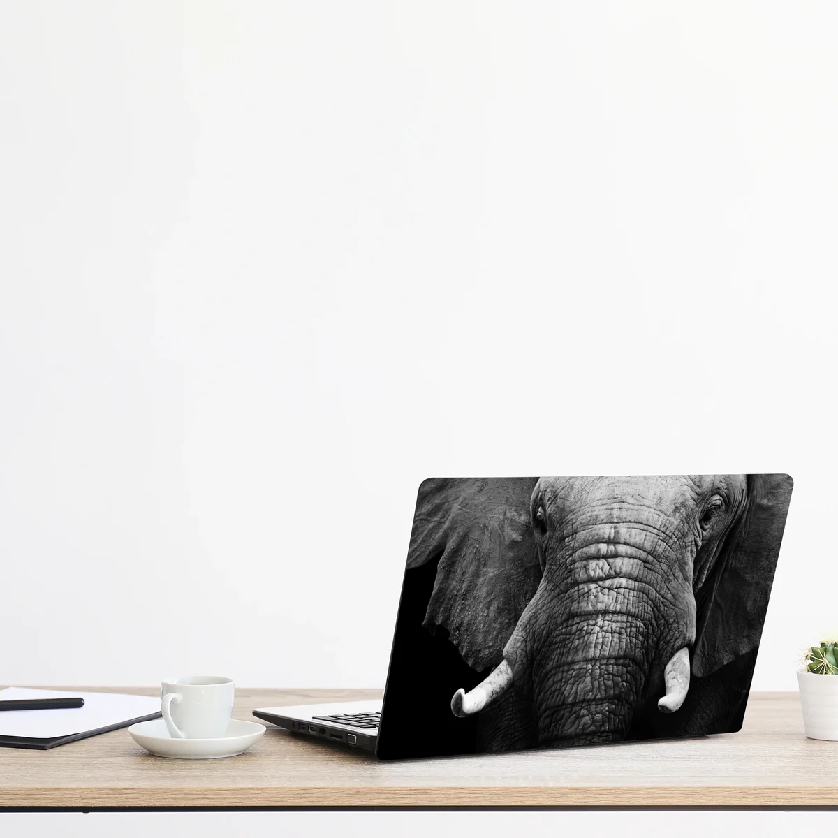 Laptop-Aufkleber majestätisches elefantenporträt Laptop-Aufkleber majestätisches elefantenporträt