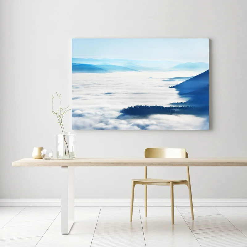 Leinwandbild neblige bergpanorama über dem tal Leinwandbild neblige bergpanorama über dem tal