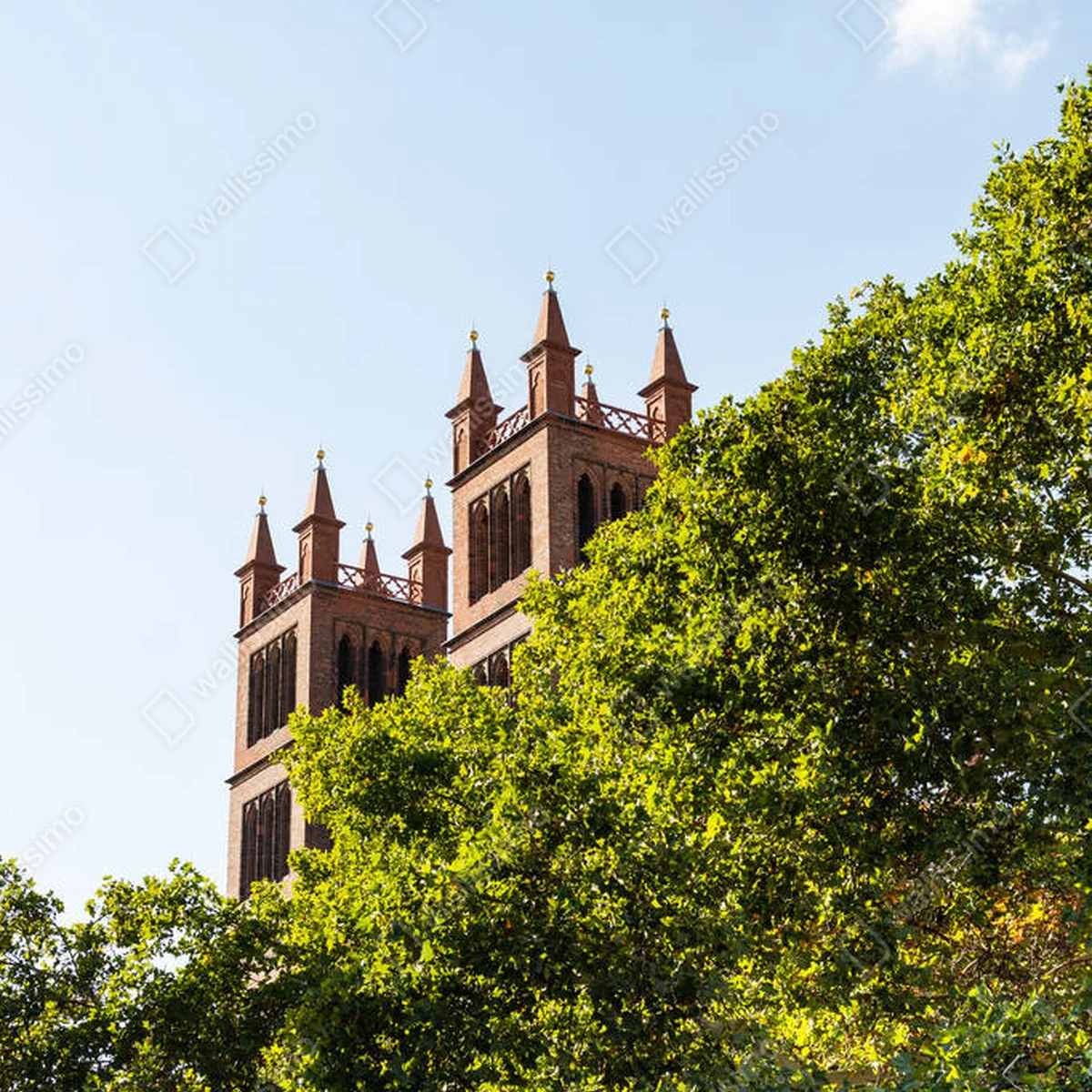 Leinwandbild Spaziergang durch die Straßen von Berlin • Leinwandbilder bei Wallnifity® Leinwandbild Spaziergang durch die Straßen von Berlin • Leinwandbilder bei Wallnifity®