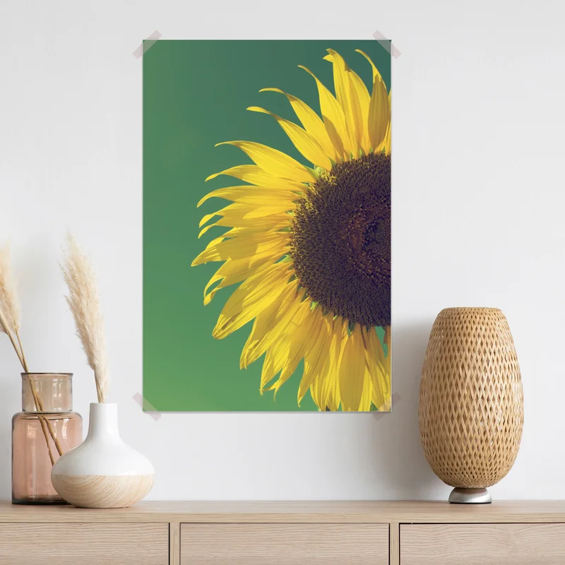 Poster strahlende sonnenblume vor vintage-himmel Poster strahlende sonnenblume vor vintage-himmel