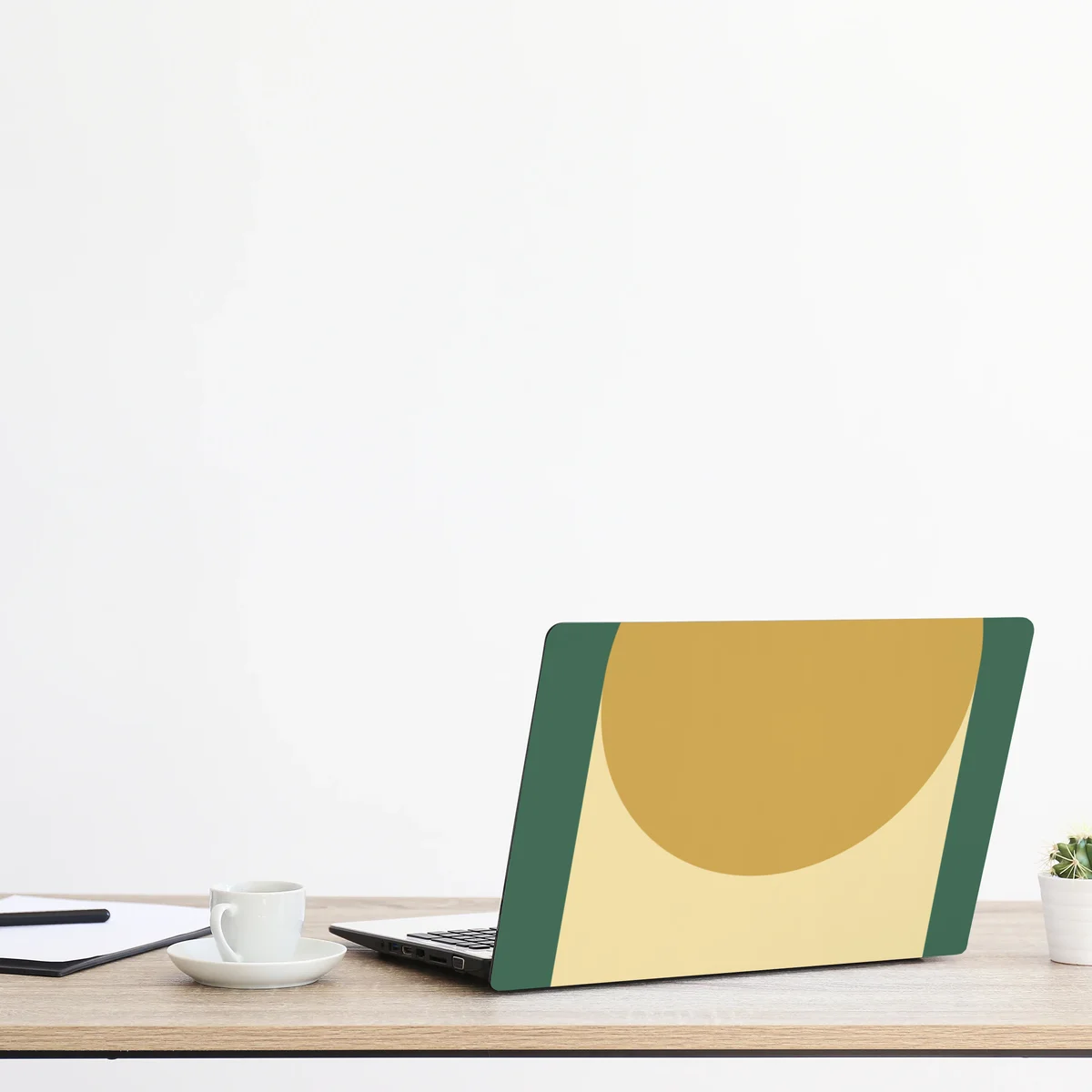 Laptop-Aufkleber goldene sonne über geometrischem block Laptop-Aufkleber goldene sonne über geometrischem block