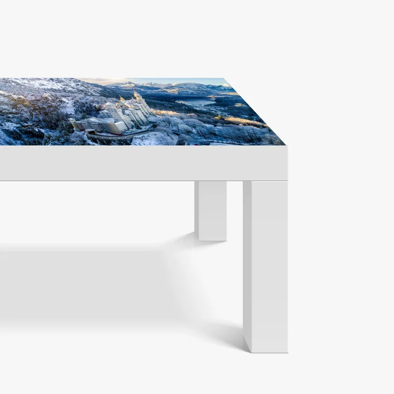 Tischaufkleber und Schreibtischaufkleber winterliches schloss in verschneiten bergen Tischaufkleber und Schreibtischaufkleber winterliches schloss in verschneiten bergen