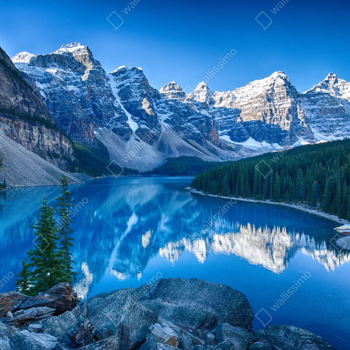 Poster ruhiger bergsee mit spiegelung Poster ruhiger bergsee mit spiegelung