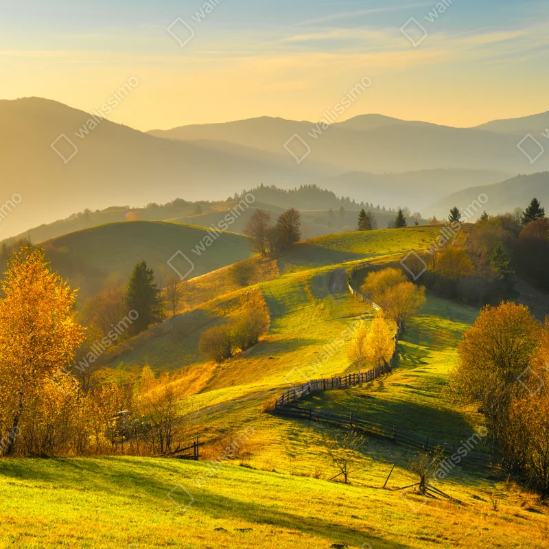 Tischaufkleber und Schreibtischaufkleber goldene herbsthügel bei sonnenuntergang Tischaufkleber und Schreibtischaufkleber goldene herbsthügel bei sonnenuntergang
