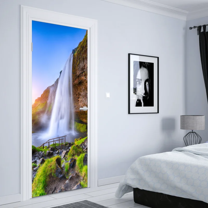 Türaufkleber Seljalandsfoss wasserfall im sonnenuntergang
