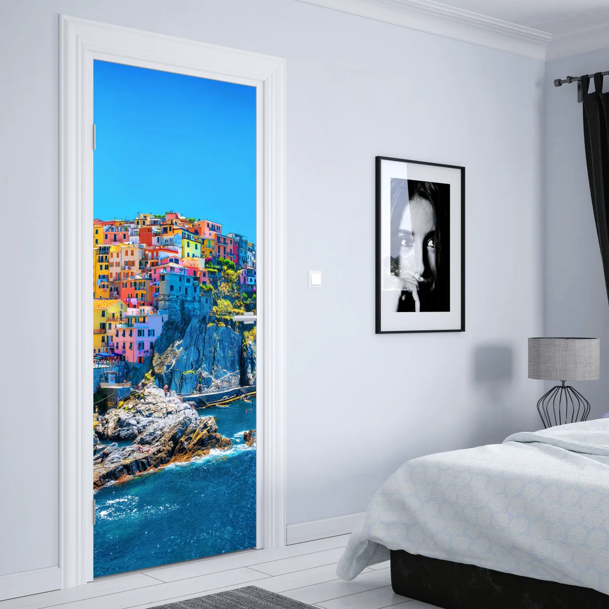 Türaufkleber farbenfrohes dorf am klippenmeer Türaufkleber farbenfrohes dorf am klippenmeer