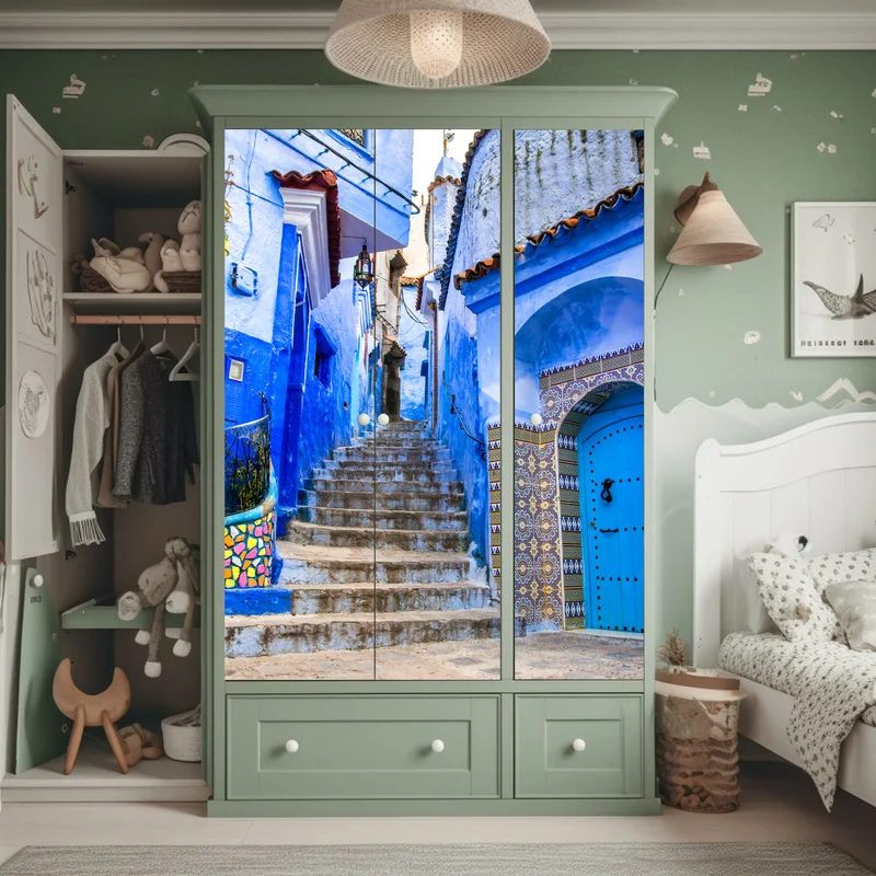 Schrankaufkleber blaue gasse in Chefchaouen, Marokko Schrankaufkleber blaue gasse in Chefchaouen, Marokko