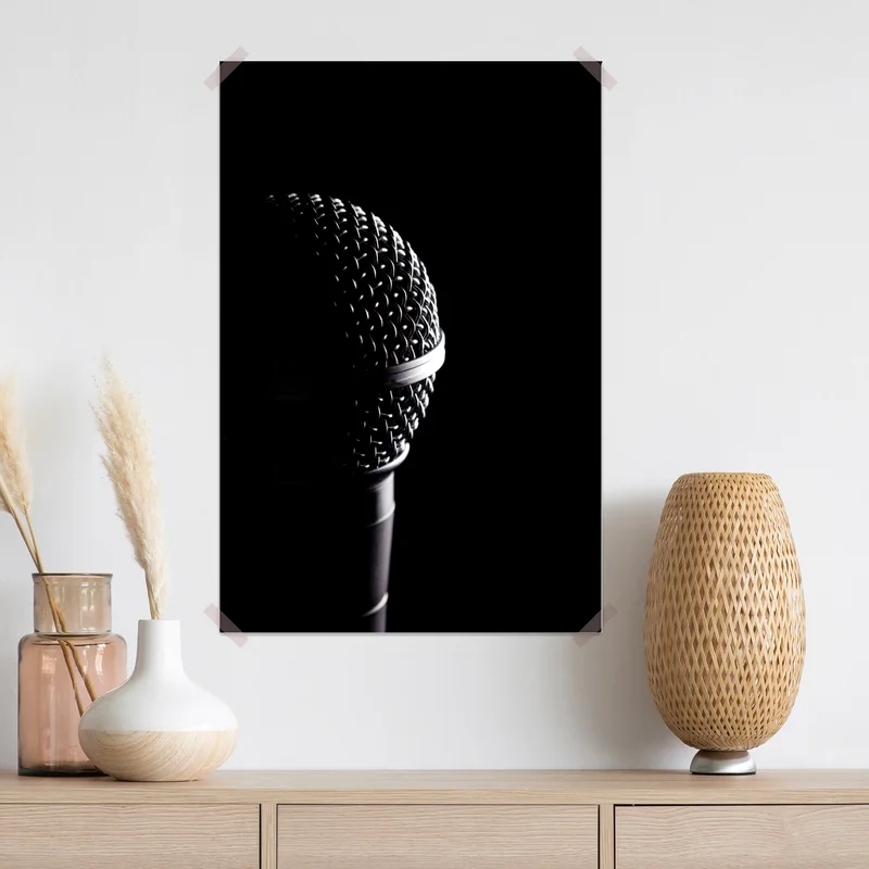 Poster dramatische mikrofon-nahaufnahme Poster dramatische mikrofon-nahaufnahme