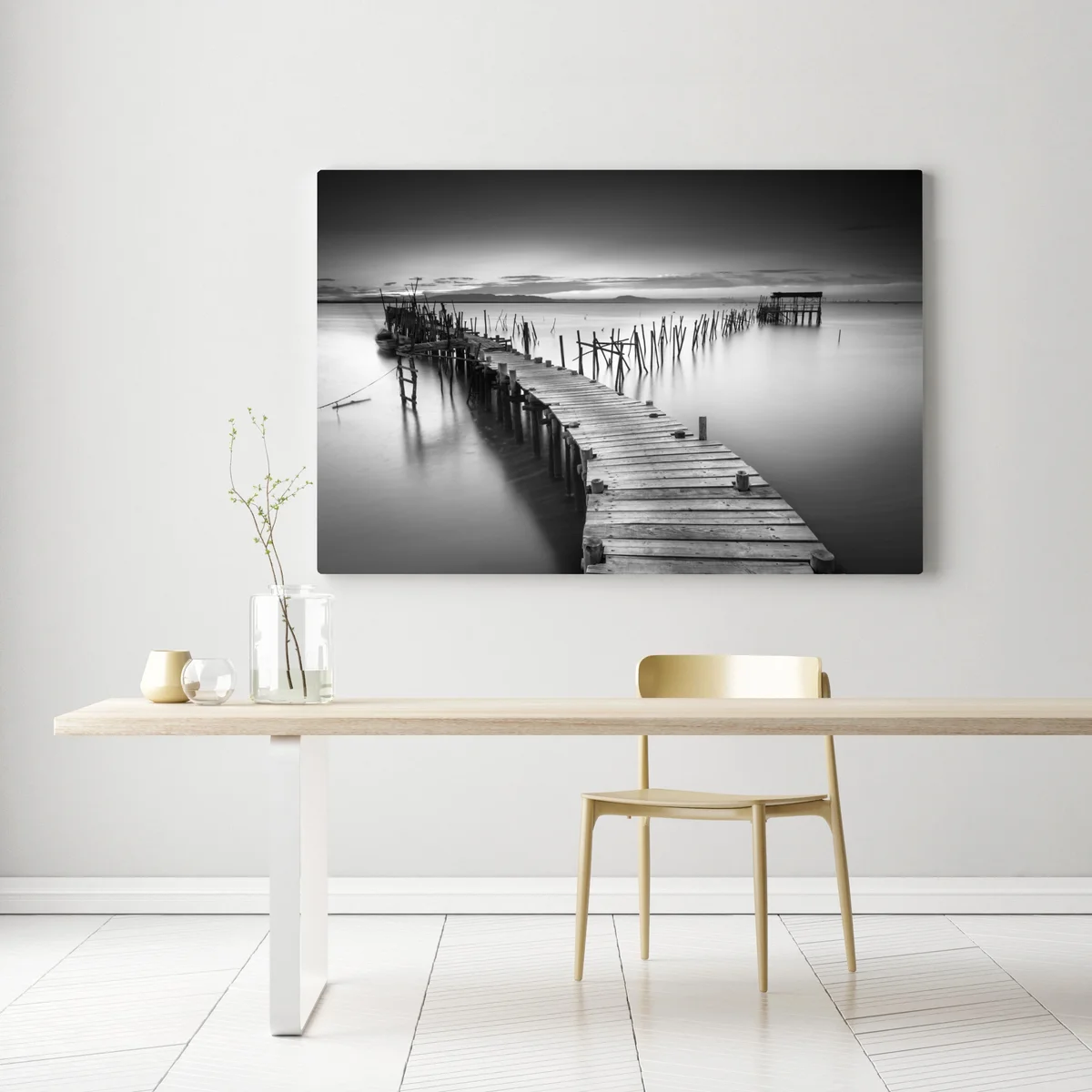 Leinwandbild ruhiger hölzerner steg bei dämmerung Leinwandbild ruhiger hölzerner steg bei dämmerung