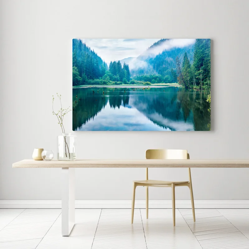 Leinwandbild nebliger morgen am see Lacu Rosu, Rumänien Leinwandbild nebliger morgen am see Lacu Rosu, Rumänien