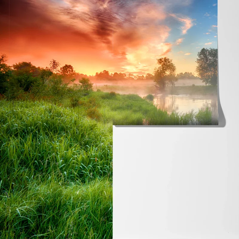 Fototapete nebel bei sonnenaufgang am flussufer Fototapete nebel bei sonnenaufgang am flussufer