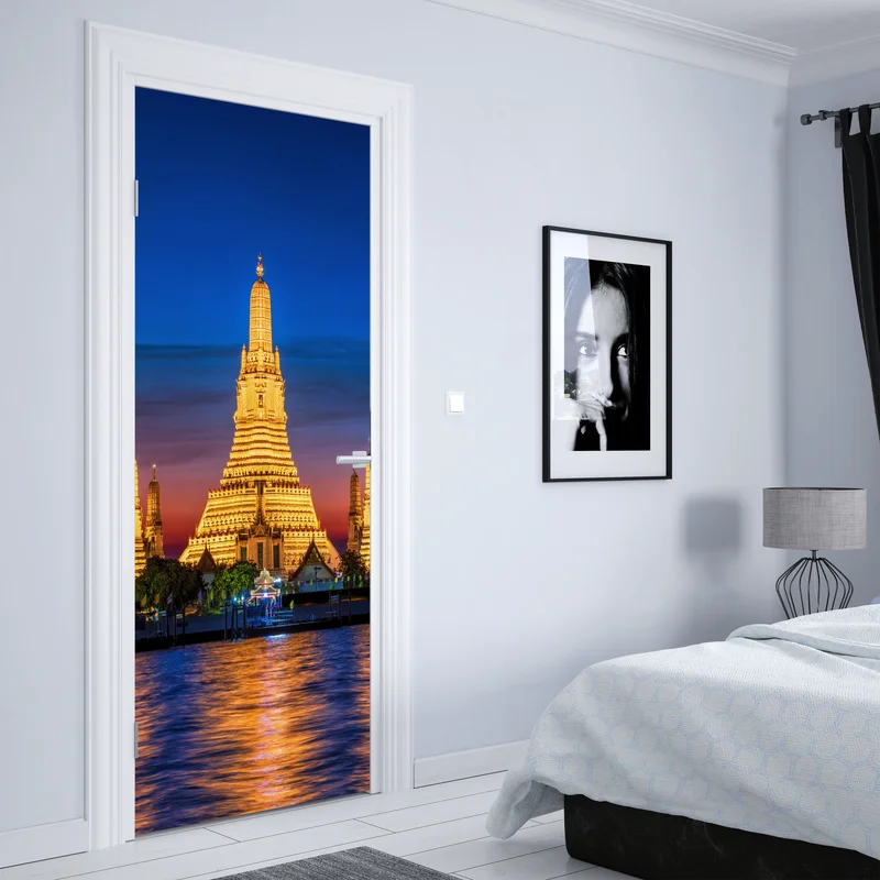 Türaufkleber goldenes Wat Arun in der dämmerung