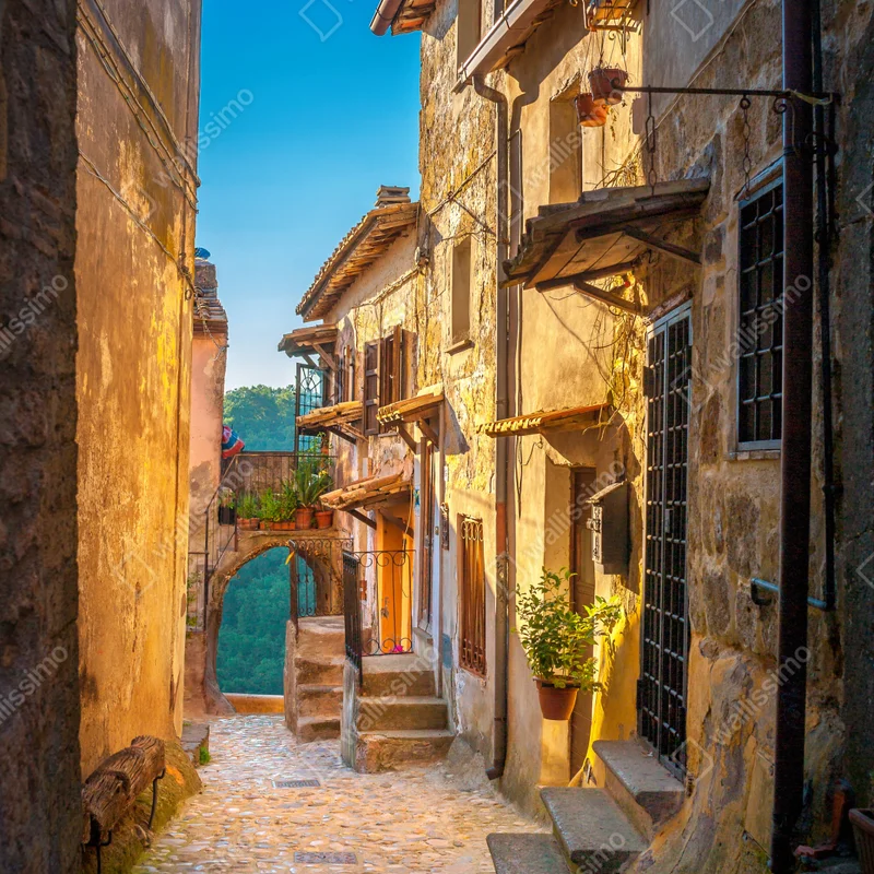 Schrankaufkleber sonnenbeschienene gasse in der Toskana Schrankaufkleber sonnenbeschienene gasse in der Toskana
