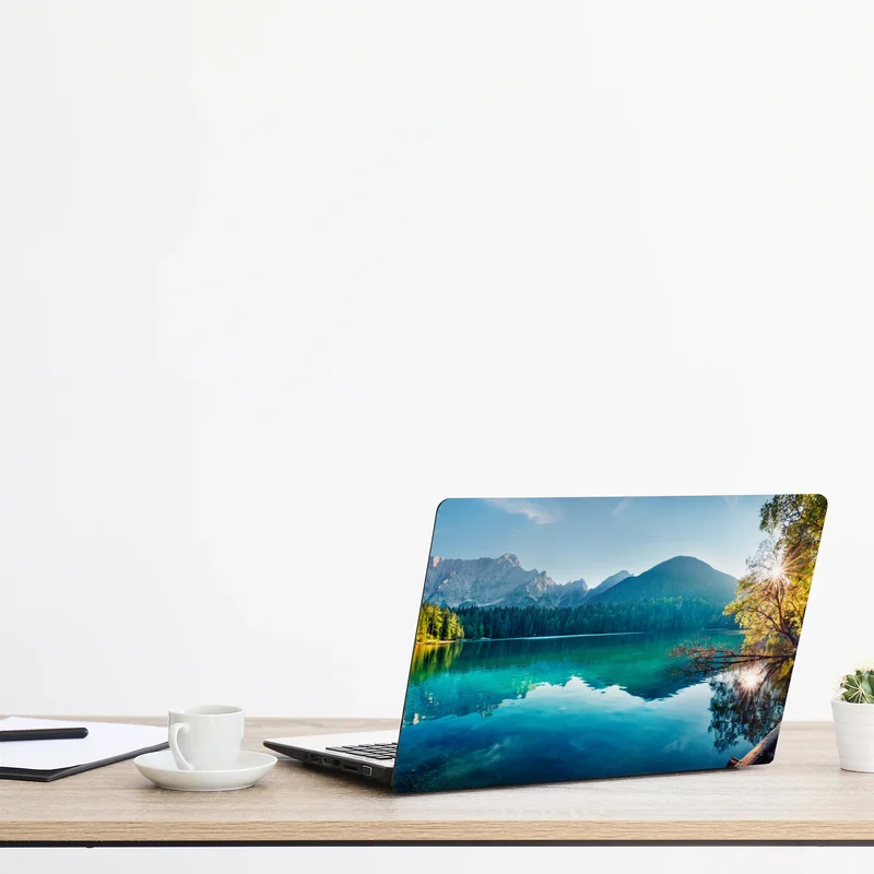 Laptop-Aufkleber sonniger Fusine see, Julische Alpen