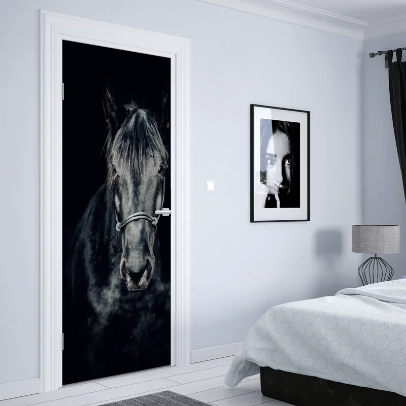 Türaufkleber majestätisches schwarzes pferdeporträt