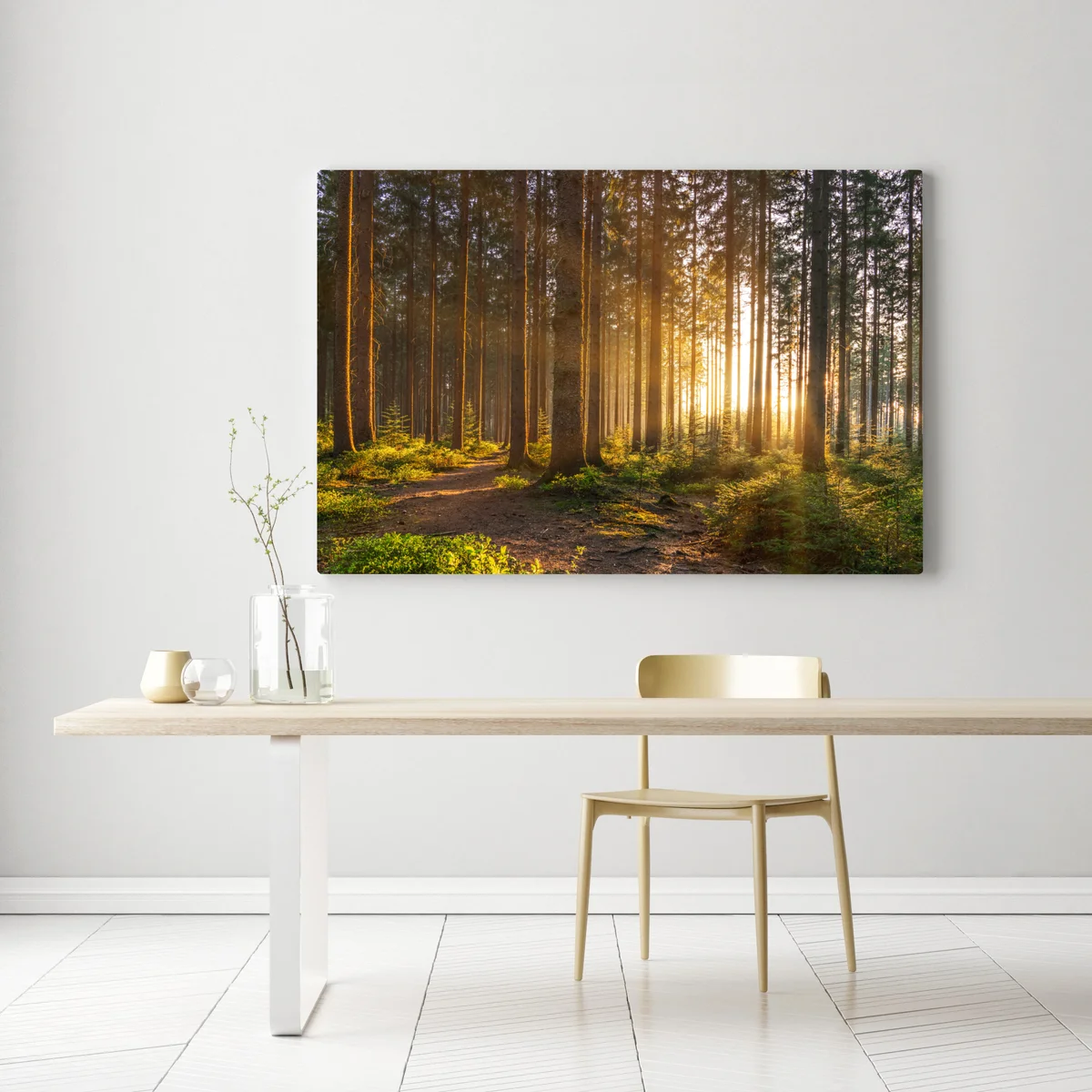 Leinwandbild sonnenbeschienener waldweg am morgen Leinwandbild sonnenbeschienener waldweg am morgen