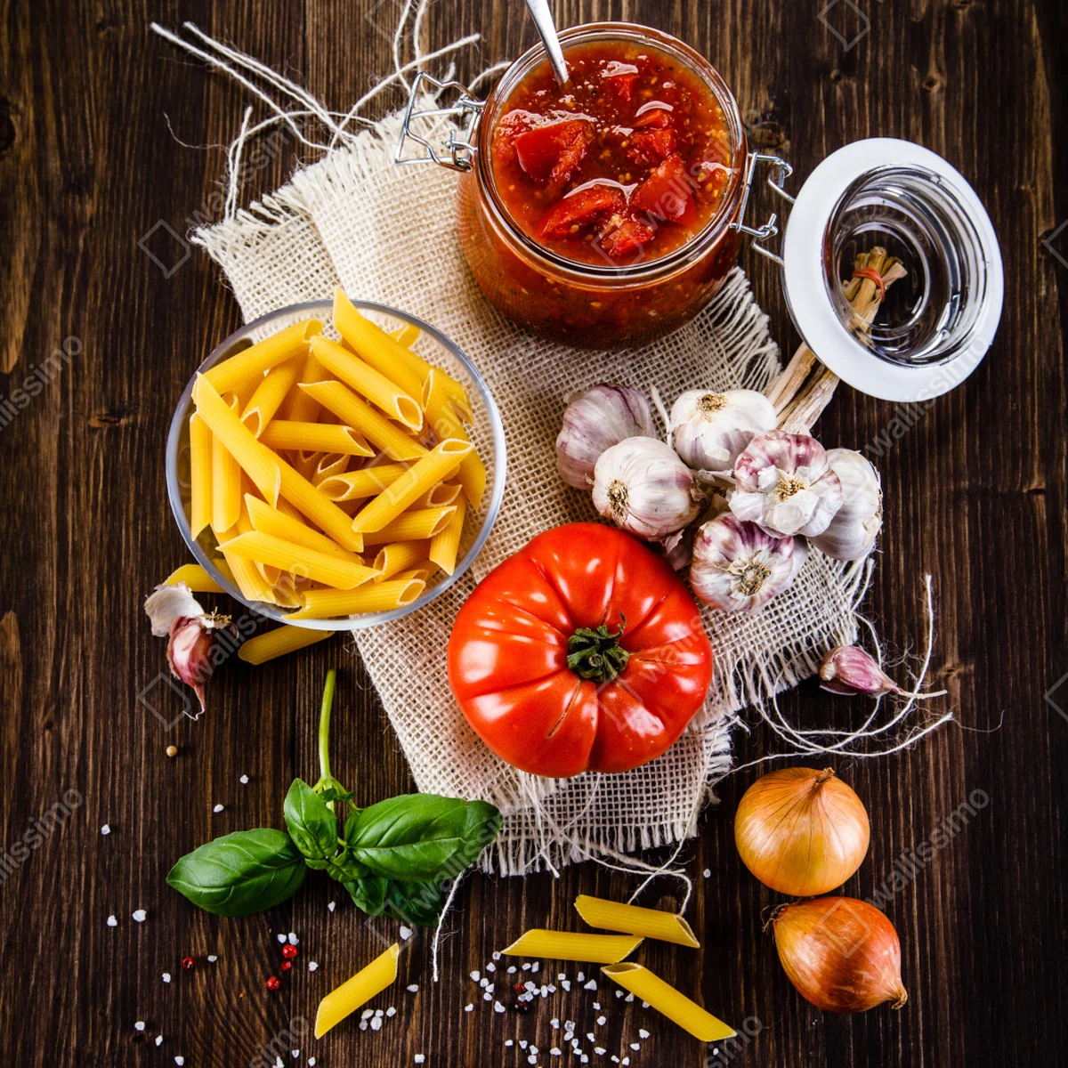 Kühlschrankaufkleber rustikales italienisches pasta-arrangement Kühlschrankaufkleber rustikales italienisches pasta-arrangement