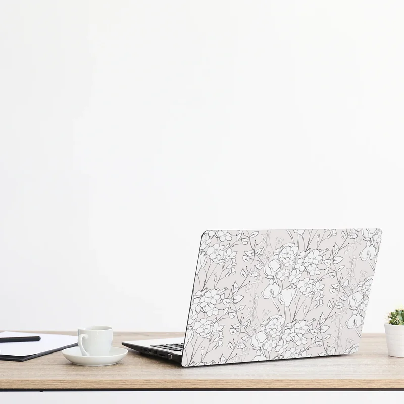 Naklejka na laptopa delikatny pastelowy motyw kwiatowy