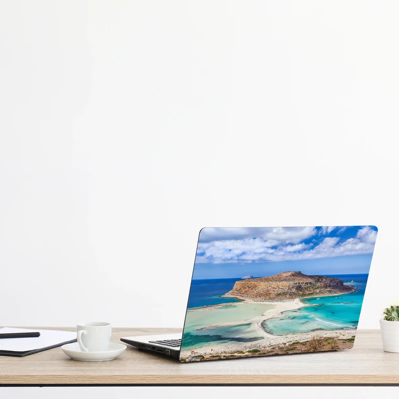 Laptop-Aufkleber türkise lagune mit insel und sandstrand Laptop-Aufkleber türkise lagune mit insel und sandstrand