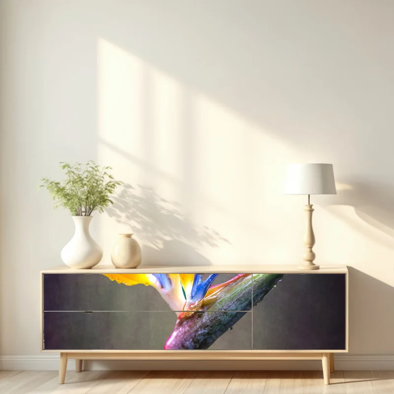 Repositionierbarer Aufkleber strelitzie in leuchtenden farben