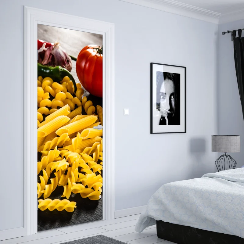 Türaufkleber verschiedene trockene nudeln und frische zutaten Türaufkleber verschiedene trockene nudeln und frische zutaten