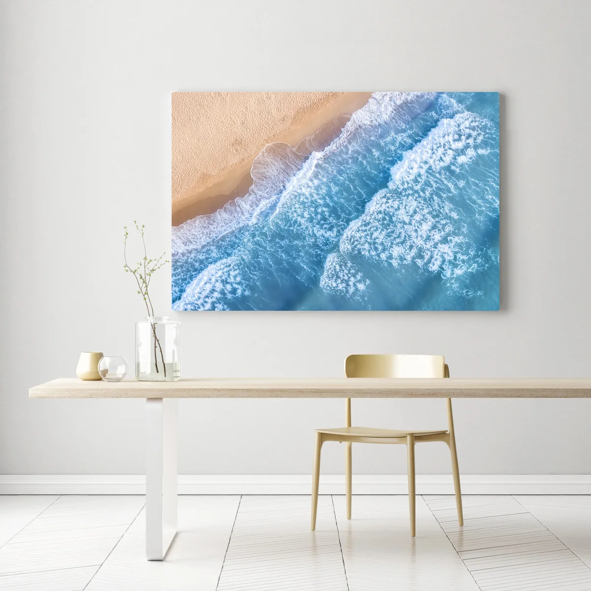 Leinwandbild luftaufnahme türkiser wellen an sandigem strand Leinwandbild luftaufnahme türkiser wellen an sandigem strand