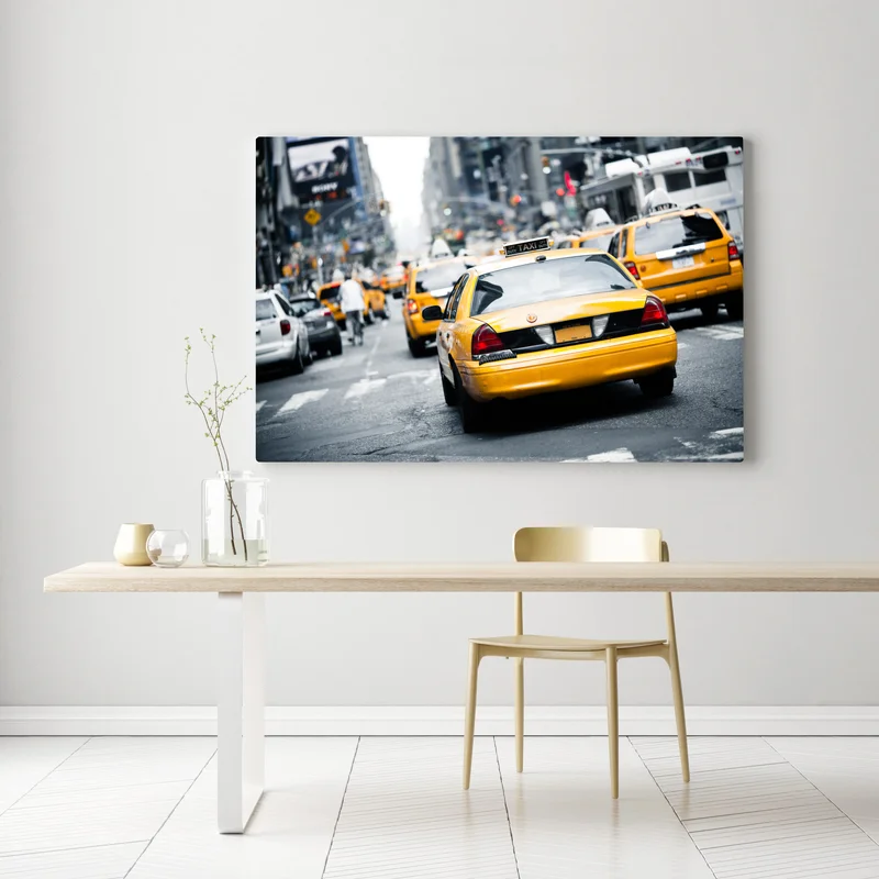Leinwandbild gelbe taxis in einer belebten straße von New York Leinwandbild gelbe taxis in einer belebten straße von New York