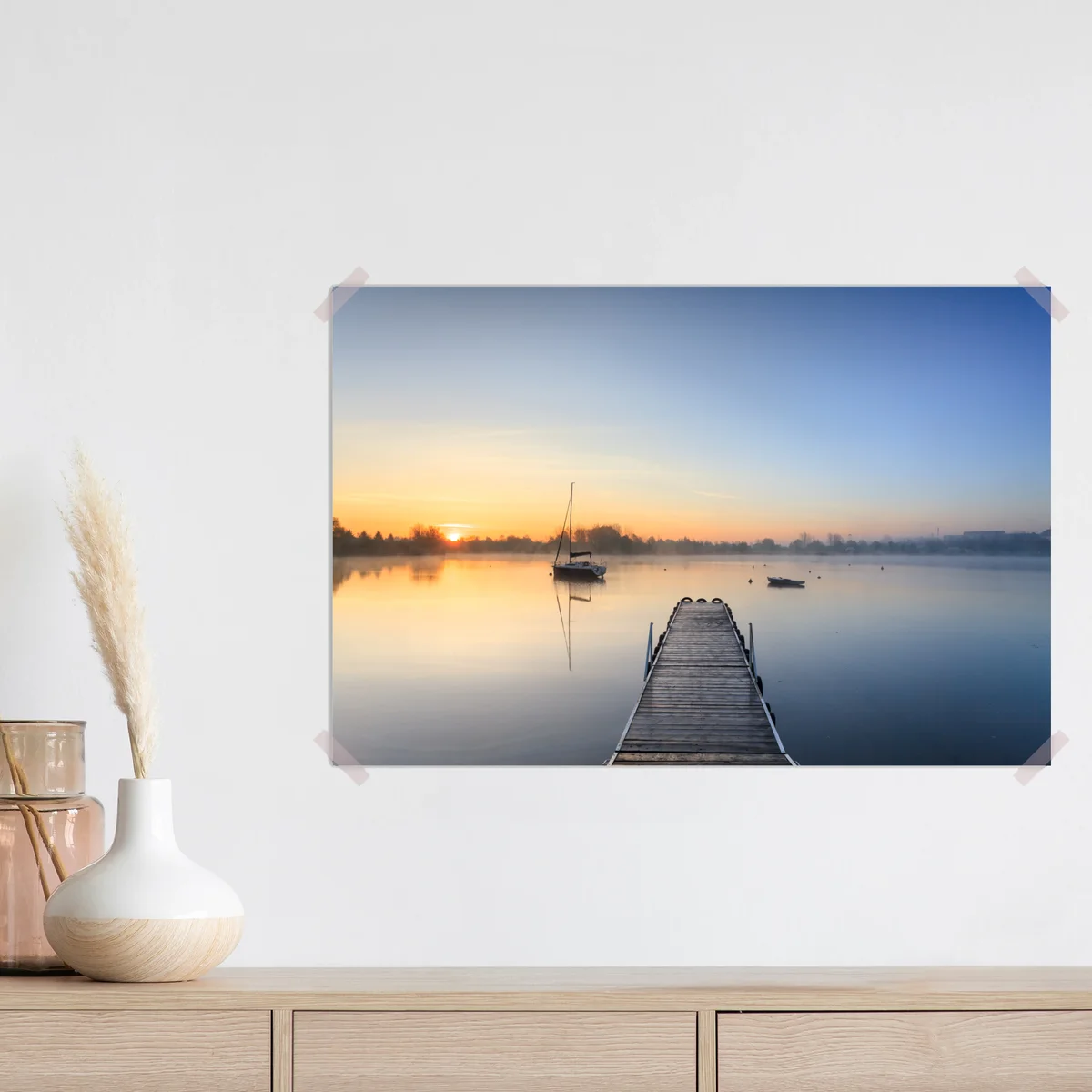 Poster ruhiger sonnenaufgang über nebligem see • Poster bei Wallnifity® Poster ruhiger sonnenaufgang über nebligem see • Poster bei Wallnifity®