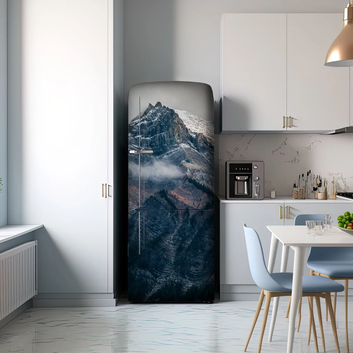 Kühlschrankaufkleber dramatischer alpiner gipfel im nebel Kühlschrankaufkleber dramatischer alpiner gipfel im nebel