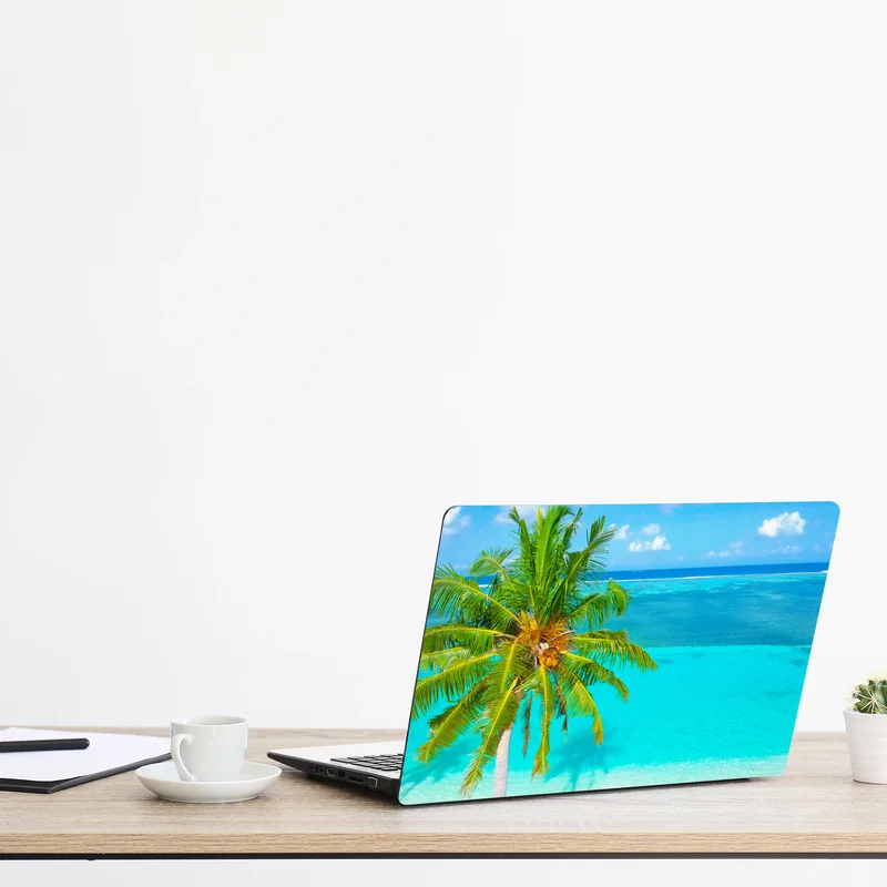 Naklejka na laptopa tropikalna turkusowa plaża z palmą