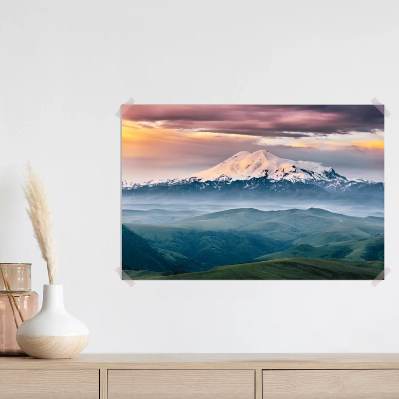 Poster ruhiger sonnenaufgang über schneebedecktem berg • Poster bei Wallnifity® Poster ruhiger sonnenaufgang über schneebedecktem berg • Poster bei Wallnifity®