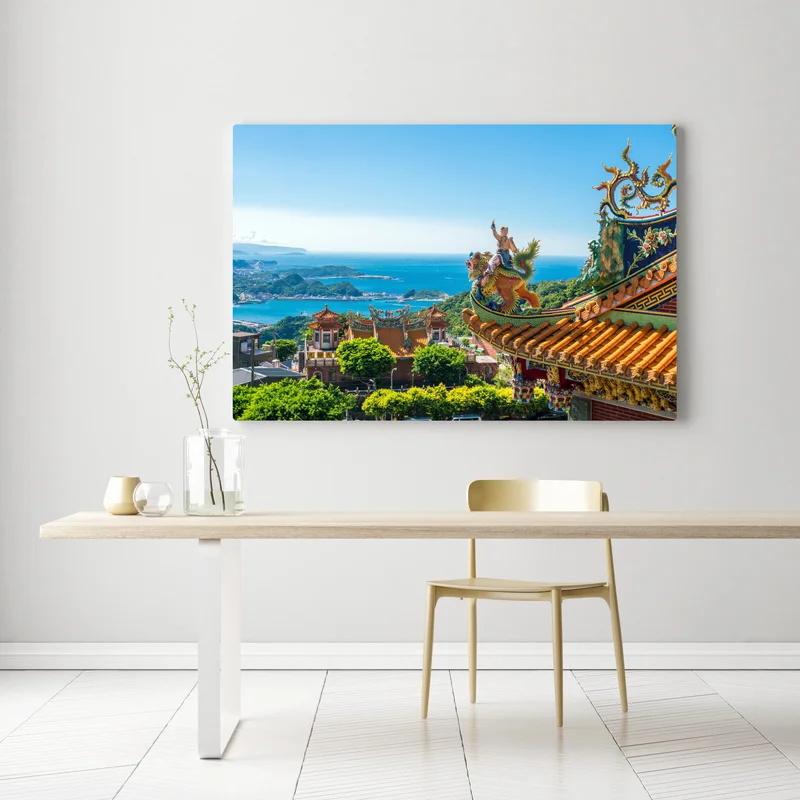 Leinwandbild tempel mit blick auf die küste von Jiufen, Taiwan Leinwandbild tempel mit blick auf die küste von Jiufen, Taiwan