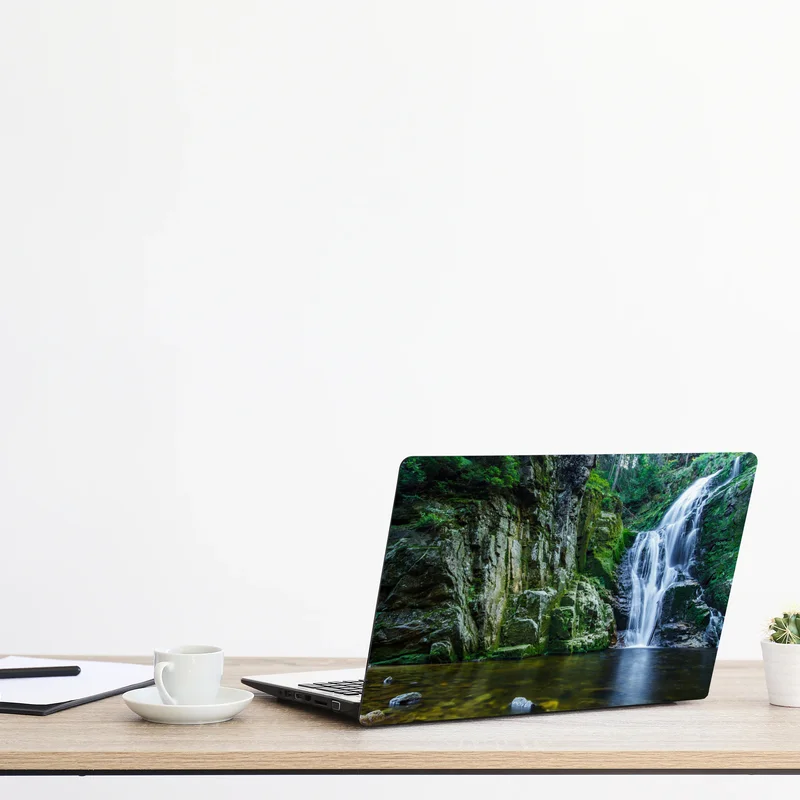 Naklejka na laptopa wodospad Kamienczyk w Karkonoszach Naklejka na laptopa wodospad Kamienczyk w Karkonoszach