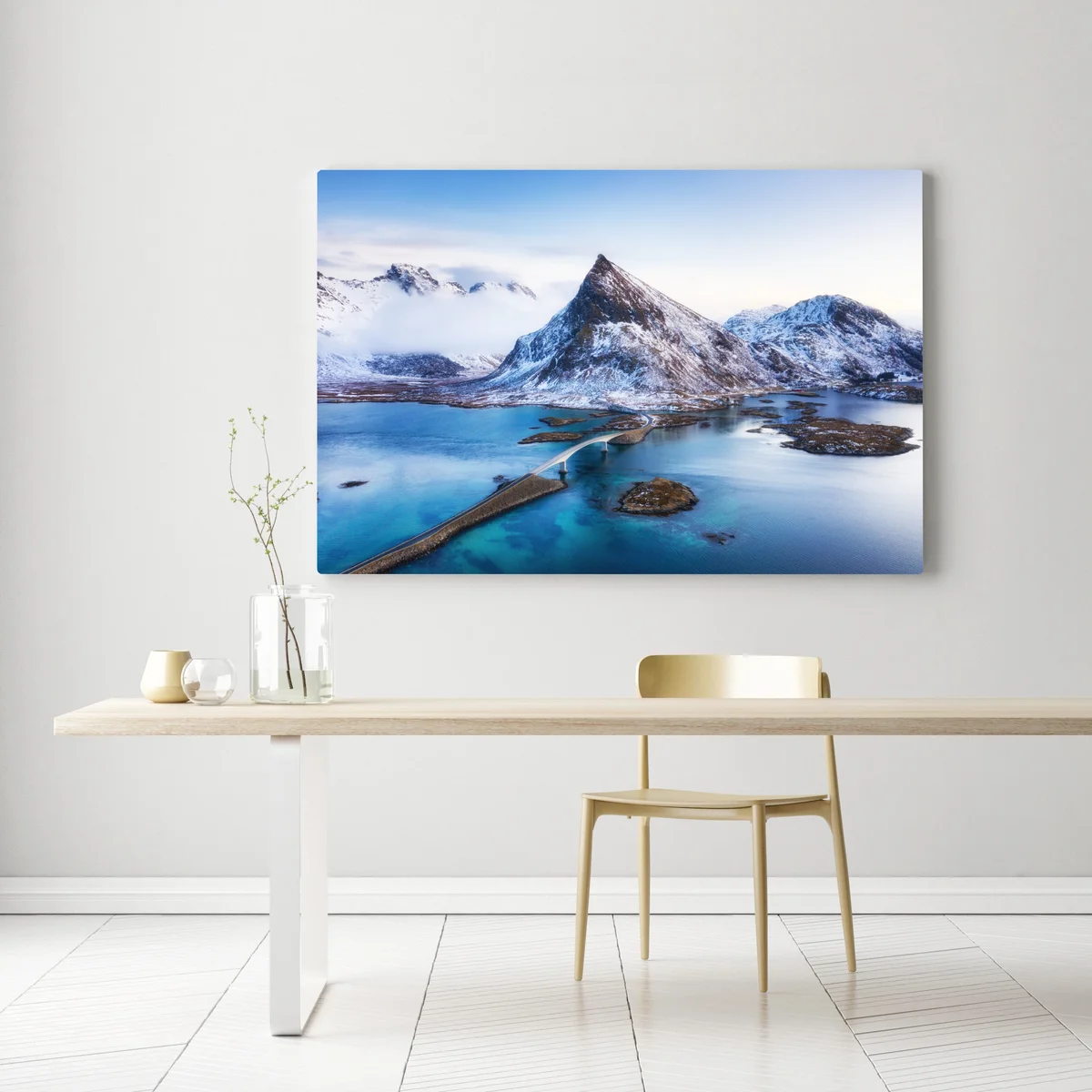 Leinwandbild Lofoten brücke und berg aus der luft Leinwandbild Lofoten brücke und berg aus der luft