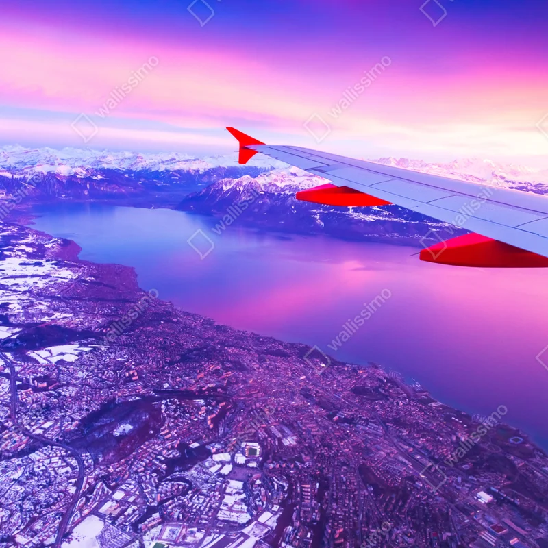 Schrankaufkleber luftaufnahme einer stadt am see bei sonnenuntergang Schrankaufkleber luftaufnahme einer stadt am see bei sonnenuntergang