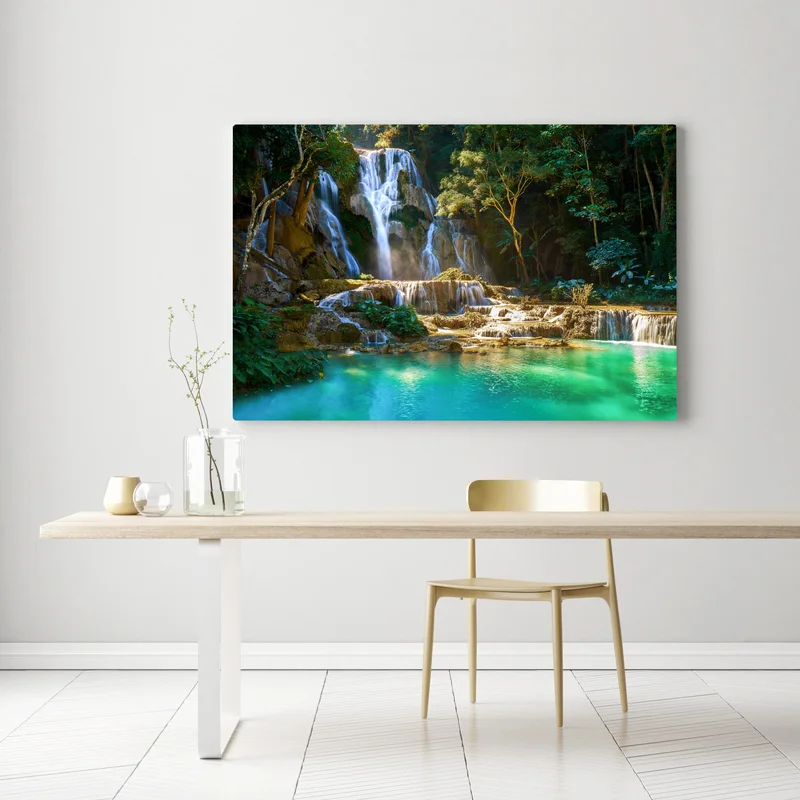 Leinwandbild türkisfarbener wasserfall im üppigen wald Leinwandbild türkisfarbener wasserfall im üppigen wald