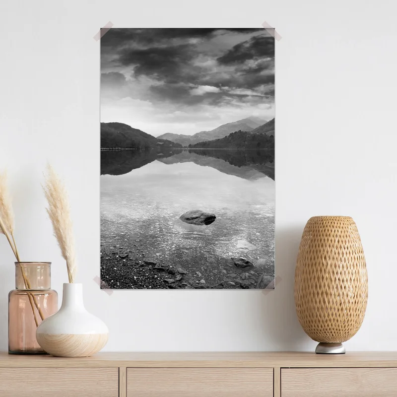 Poster ruhiger bergsee mit spiegelung Poster ruhiger bergsee mit spiegelung