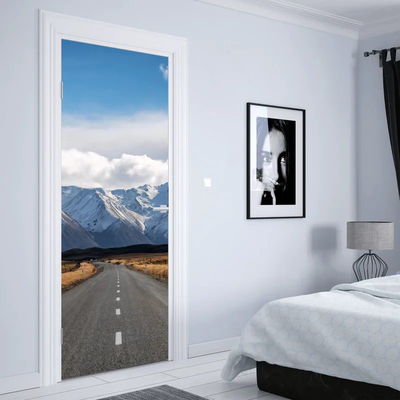 Türaufkleber straße zur schneebedeckten bergwelt, Neuseeland