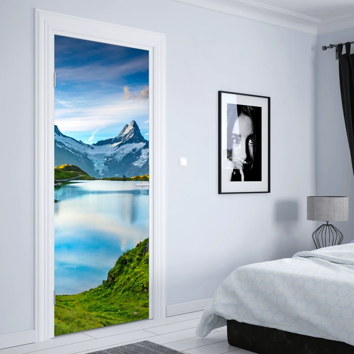 Türaufkleber ruhiger alpensee vor dem Wetterhorn, Schweiz Türaufkleber ruhiger alpensee vor dem Wetterhorn, Schweiz