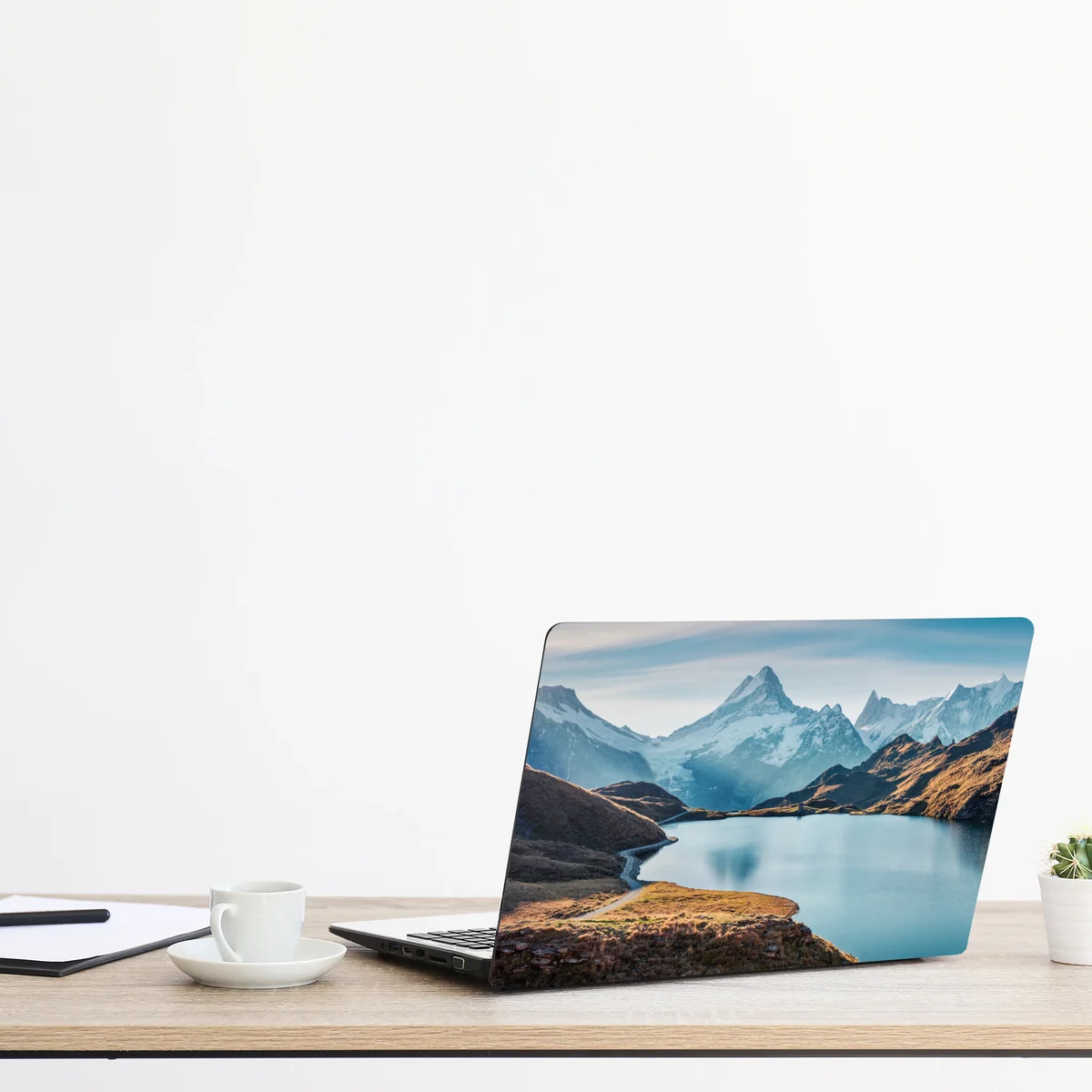 Laptop-Aufkleber sonnenaufgang über Bachalpsee, Schweizer Alpen Laptop-Aufkleber sonnenaufgang über Bachalpsee, Schweizer Alpen