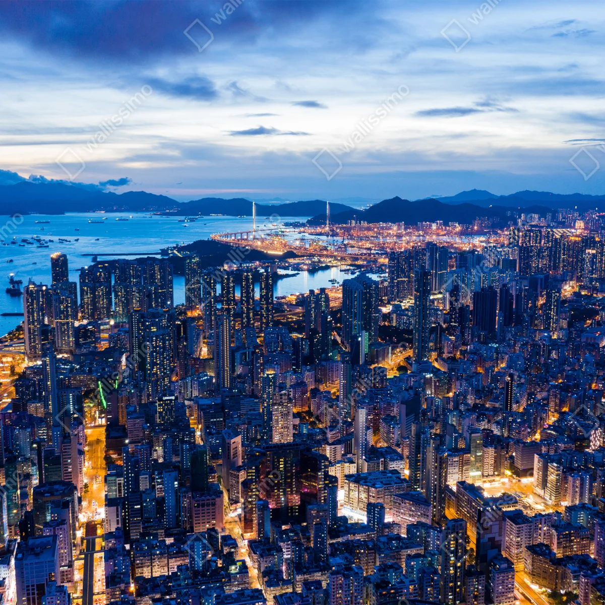 Fototapete Hongkong skyline über Mong Kok bei dämmerung Fototapete Hongkong skyline über Mong Kok bei dämmerung
