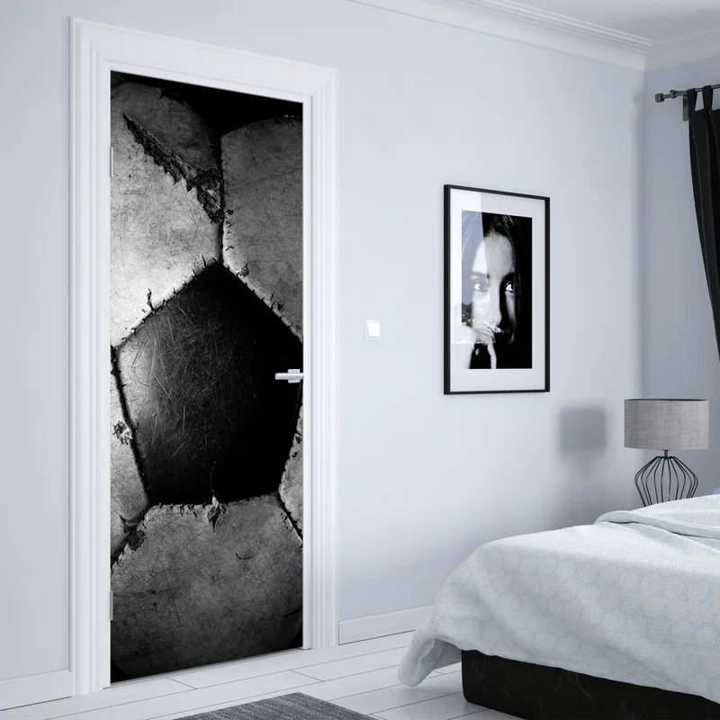 Türaufkleber abgenutzter fußball - nahaufnahme