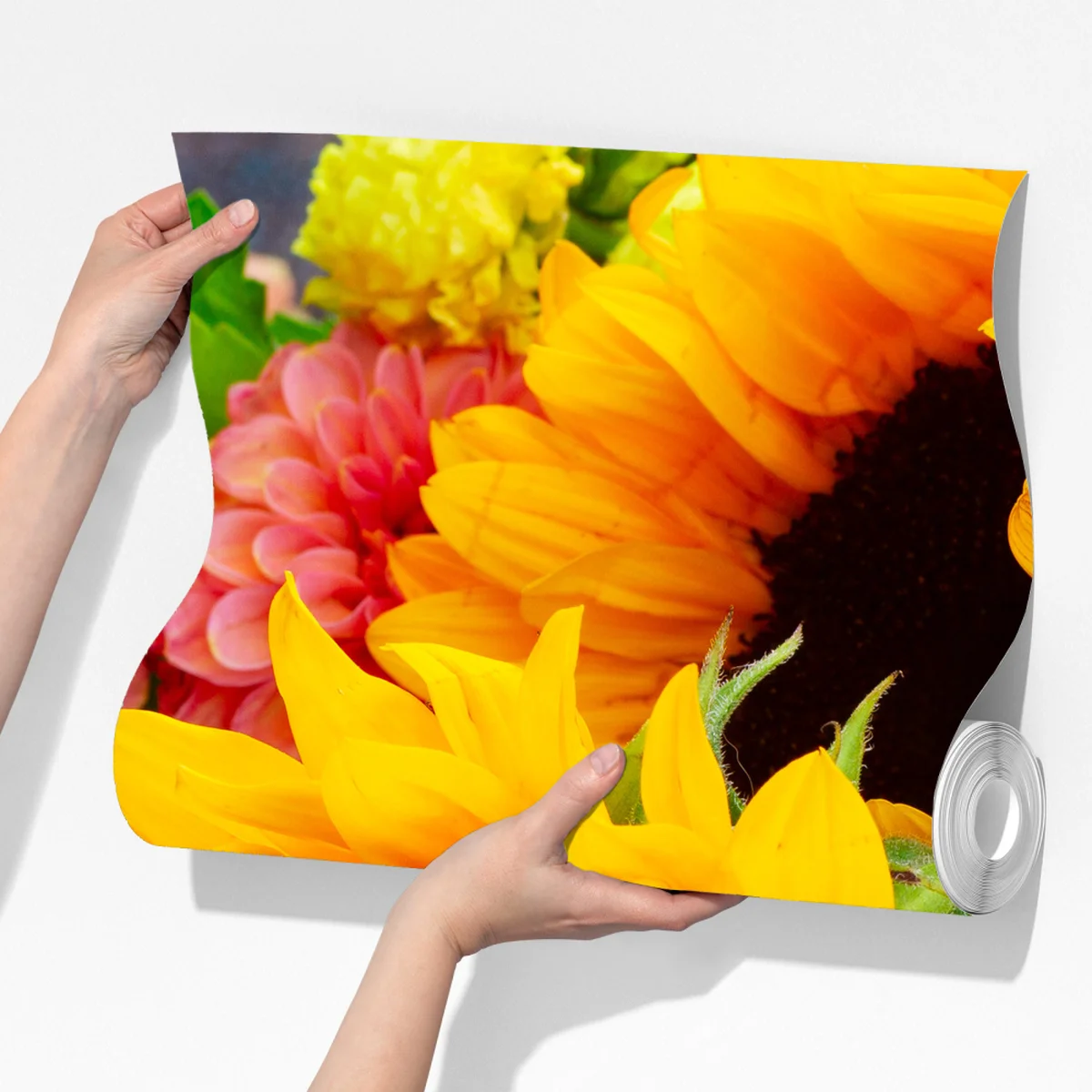 Fototapete nahaufnahme sonnenblumen- und dahlienstrauß Fototapete nahaufnahme sonnenblumen- und dahlienstrauß