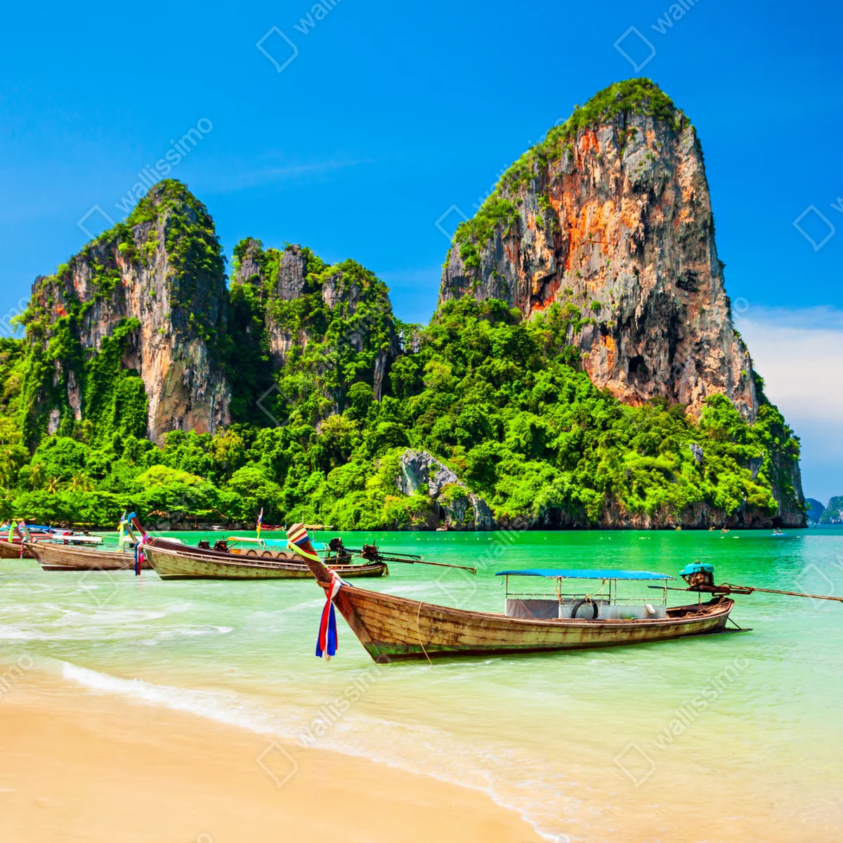 Fensteraufkleber longtail-boote an einem tropischen strand, Thailand Fensteraufkleber longtail-boote an einem tropischen strand, Thailand