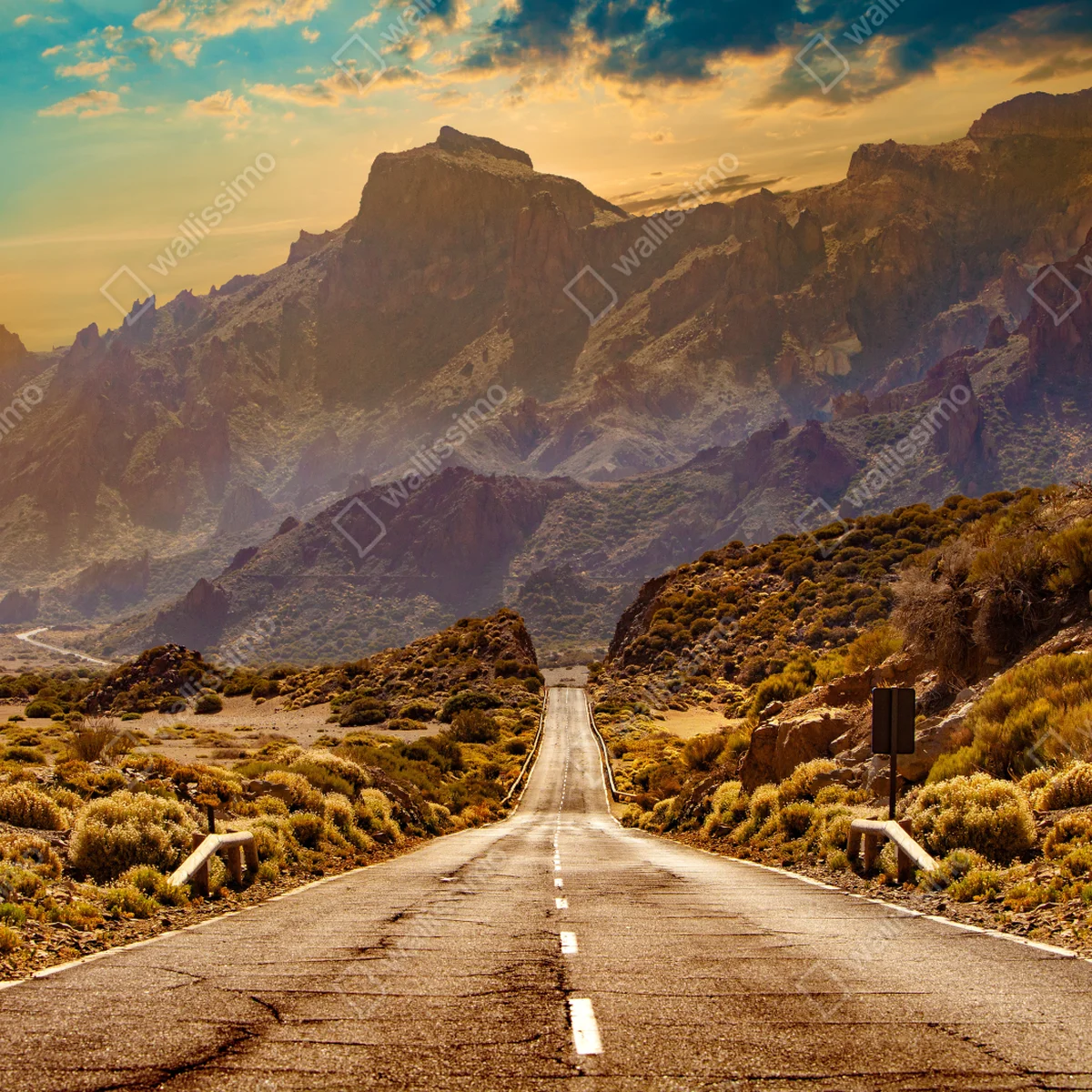 Leinwandbild straße in die berge auf Teneriffa Leinwandbild straße in die berge auf Teneriffa