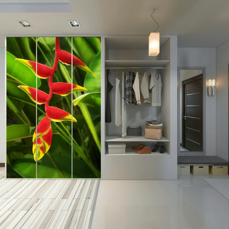 Schrankaufkleber leuchtende heliconia im tropischen laub Schrankaufkleber leuchtende heliconia im tropischen laub