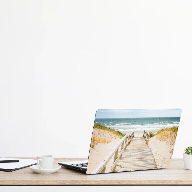 Naklejka na laptopa drewniany pomost prowadzący na plażę, Sylt Naklejka na laptopa drewniany pomost prowadzący na plażę, Sylt