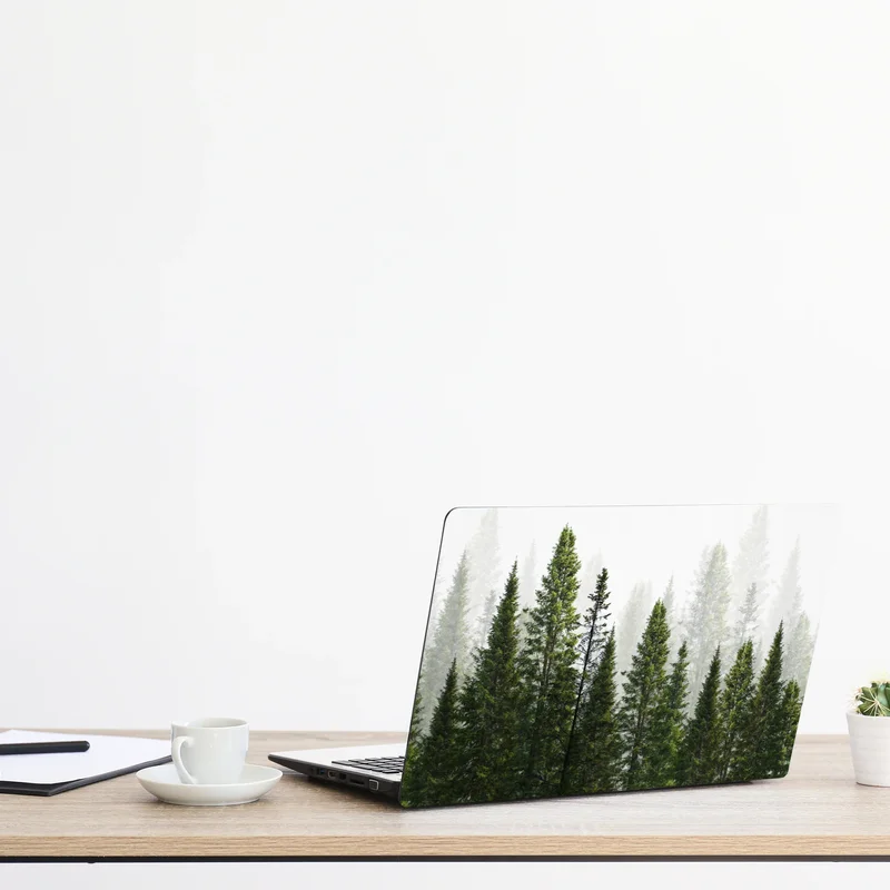 Laptop-Aufkleber nebliger tannenwald Laptop-Aufkleber nebliger tannenwald