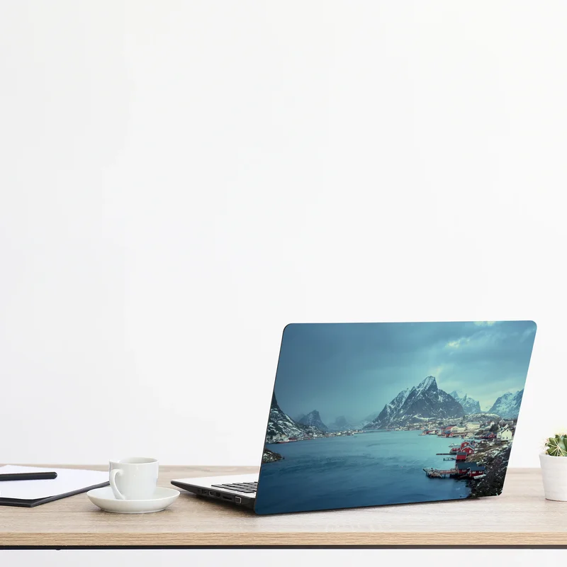 Laptop-Aufkleber Reine winterlicher fjord in den Lofoten