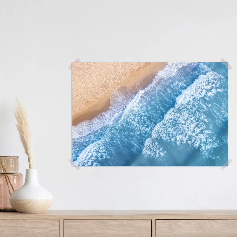 Poster luftaufnahme türkiser wellen an sandigem strand Poster luftaufnahme türkiser wellen an sandigem strand